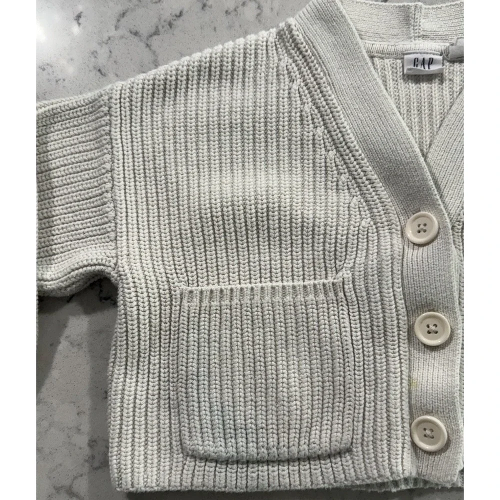 GAP Kids Girls Small 6-7 Ivory Cropped Shaker Knit Button Front Cardigan Sweater